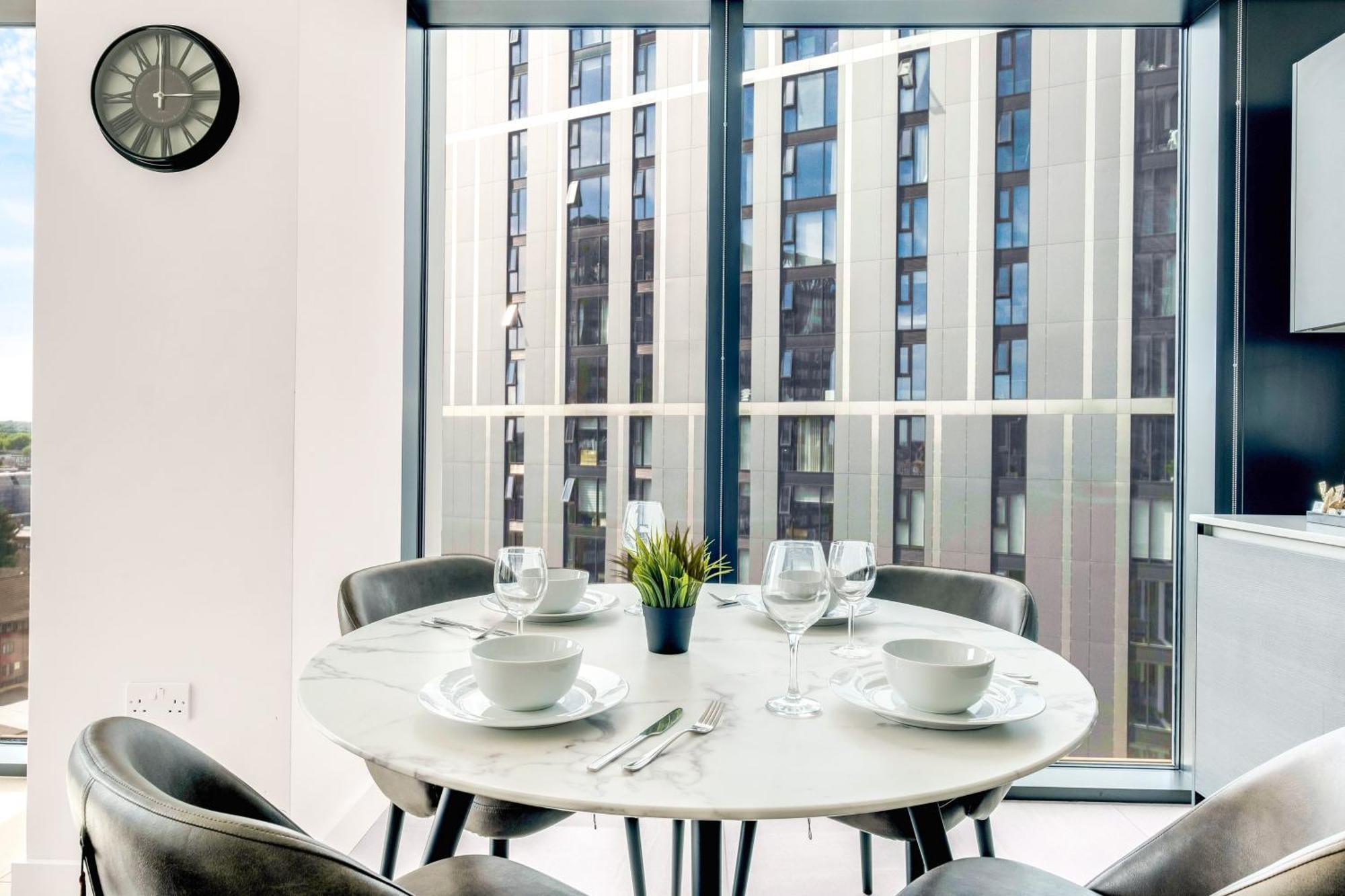 Mercian Luxury Serviced Apartments- Birmingham City Centre - Your Perfect Stay - Gym Rooftop Terrace Cinema Room Eksteriør billede